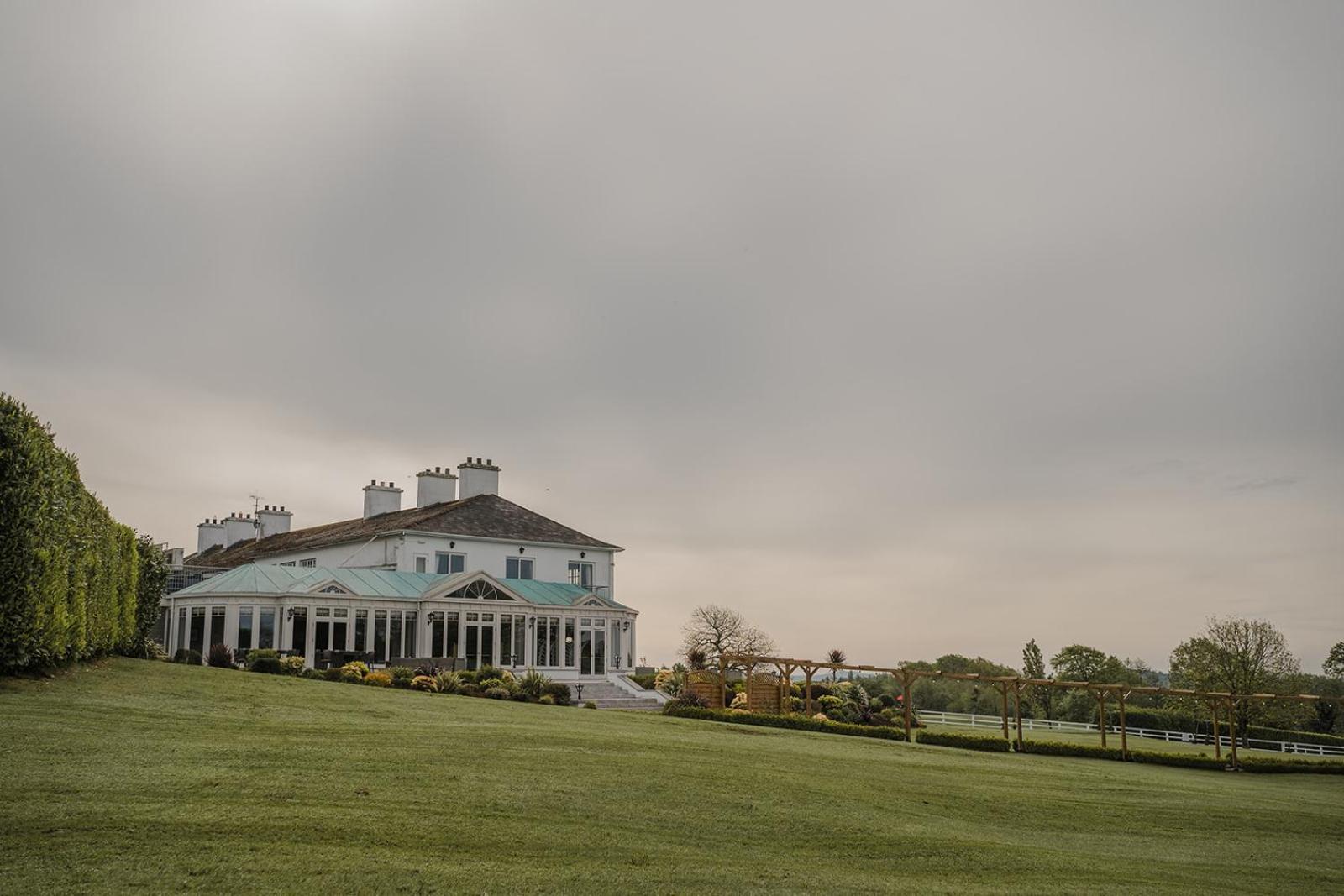 Crover House Hotel & Golf Club Mountnugent Экстерьер фото