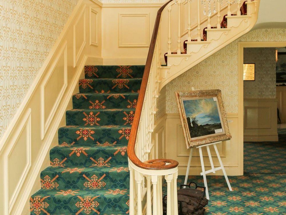 Crover House Hotel & Golf Club Mountnugent Экстерьер фото